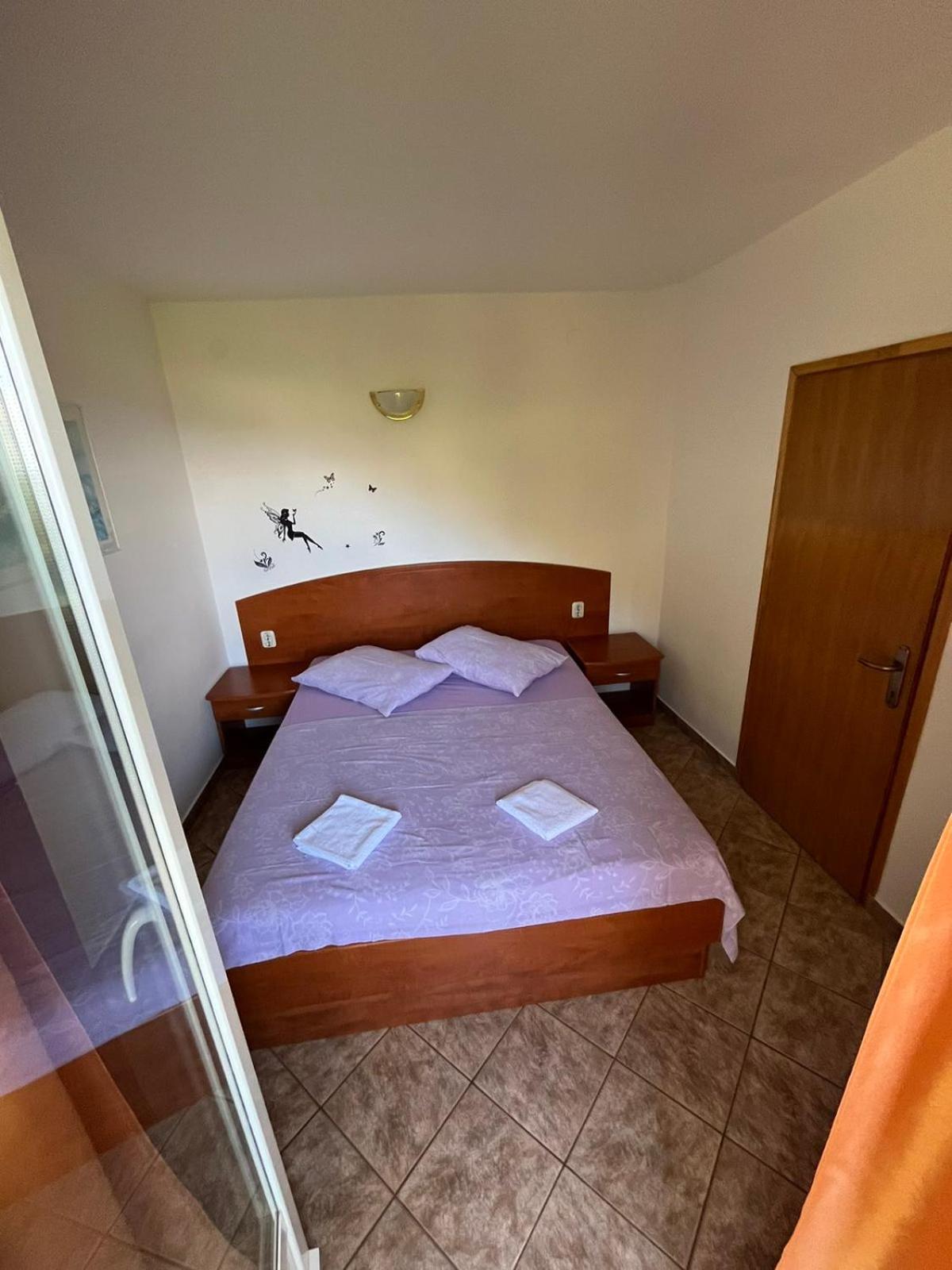 Apartment Jelena Rab Town Quarto foto